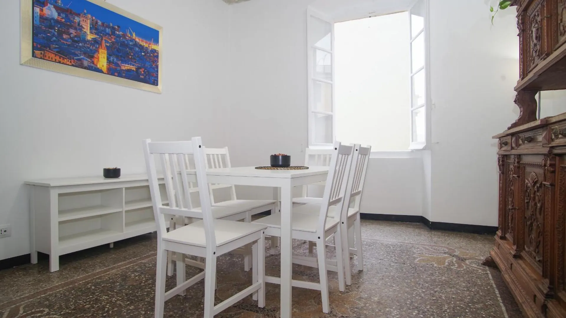 ג'נובה Casa Candida 0*,